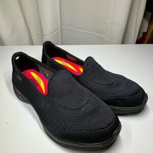 Skechers GoGa Max Black Slip On Comfort Walking Shoes Women’s Size 7 Style 14148